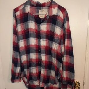 Plaid long sleeve Button up